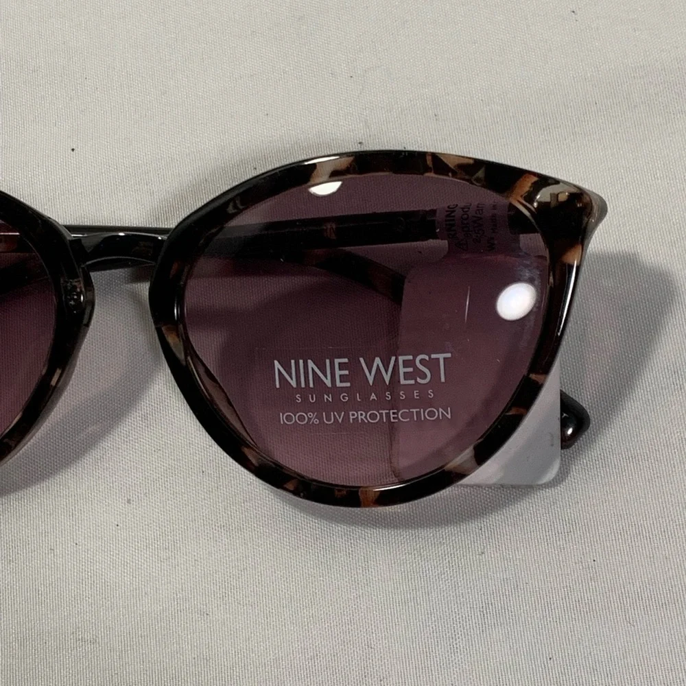 NWT Nine West Brown Marbled Rounded Cat’s Eye Sunglasses